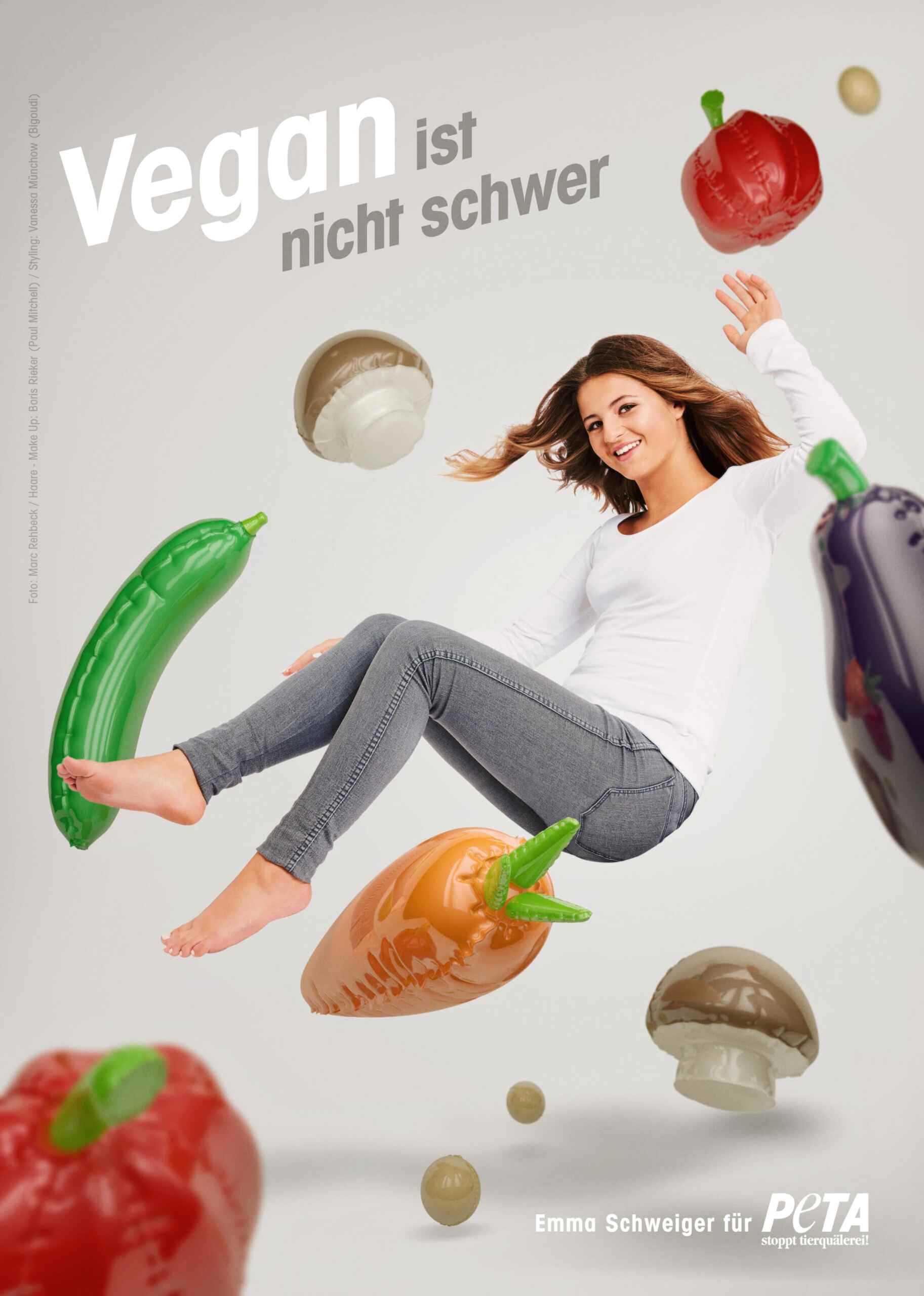PETA-Aktion: Emma Schweiger fliegt auf buntes Gemüse PETA Aktion Emma Schweiger