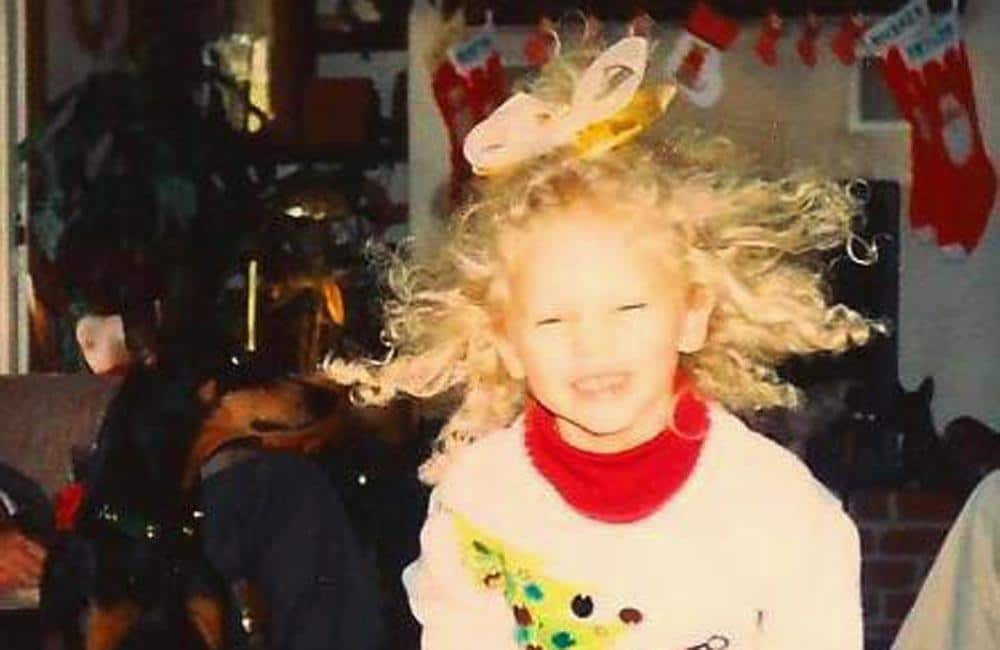 Taylor Swifts Weihnachtslied 'Christmas Tree Farm' ist draußen!