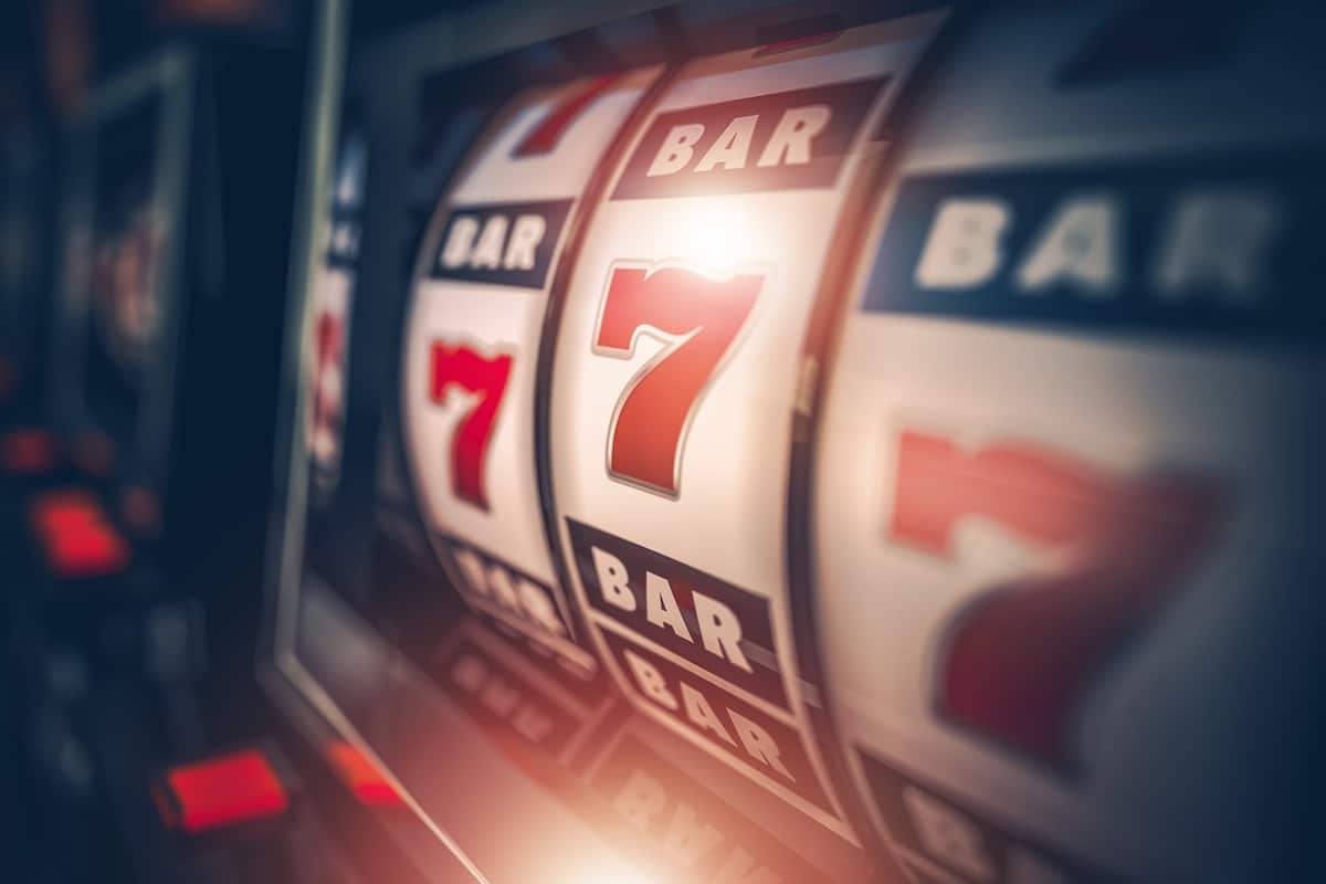 Das bedeuten die 1-Euro-Limit-Regel sowie weitere Regulierungen für deutsche Online-Casinos Deutsche Online Casinos. Foto: Adobe / Tomasz Zajda