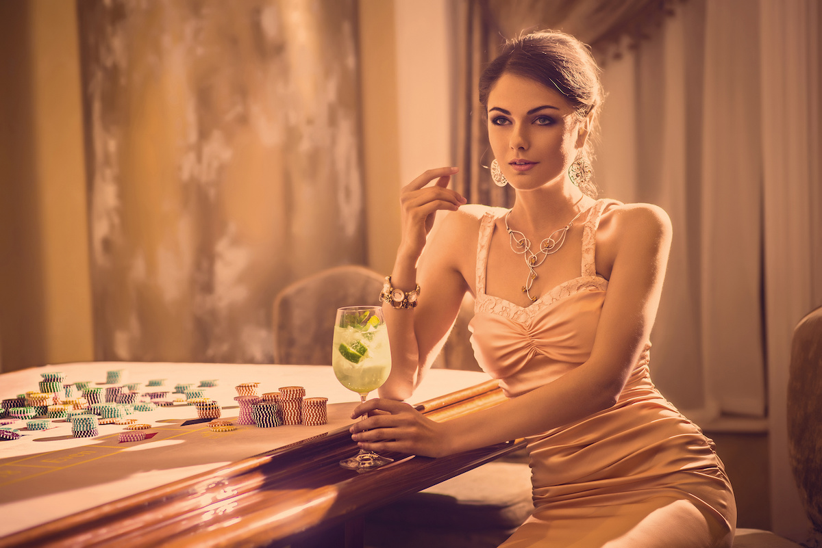 Ein Casino strahlt mit einem Spielfilm auf Netflix viel Glamour aus. Foto: Adobe / alexydance