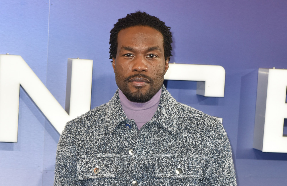 Yahya-Abdul-Mateen-II_2622239 Yahya Abdul-Mateen II - Ambulance - London Premiere - 2022 - Famous