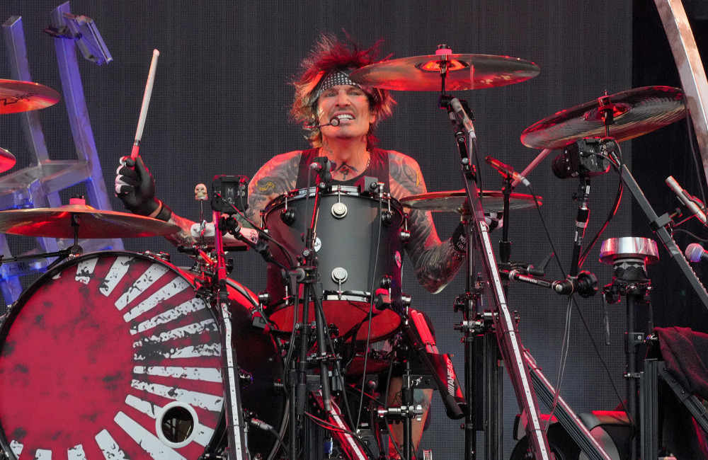 Tommy Lee – Stadium Tour Atlanta 2022 – Getty Tommy Lee - Stadium Tour Atlanta 2022 - Getty