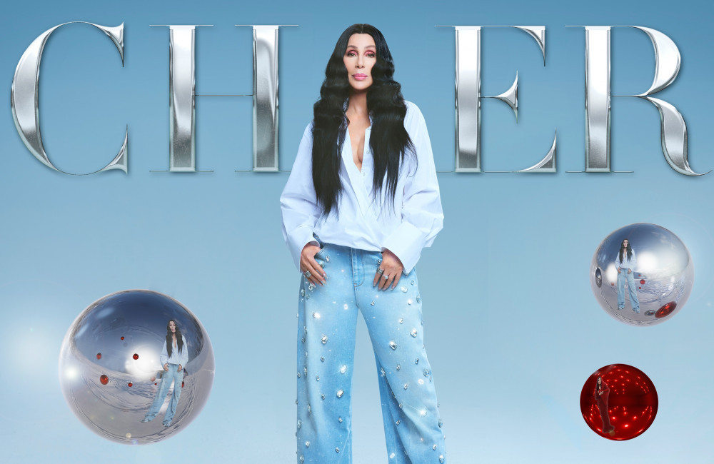 Cher - Christmas album cover - Warner Music