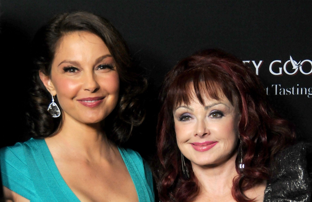 Ashley Judd and Naomi Judd - Mar 13 - Olympus Has Fallen premiere -Cinerama Dome - LA - Getty Images