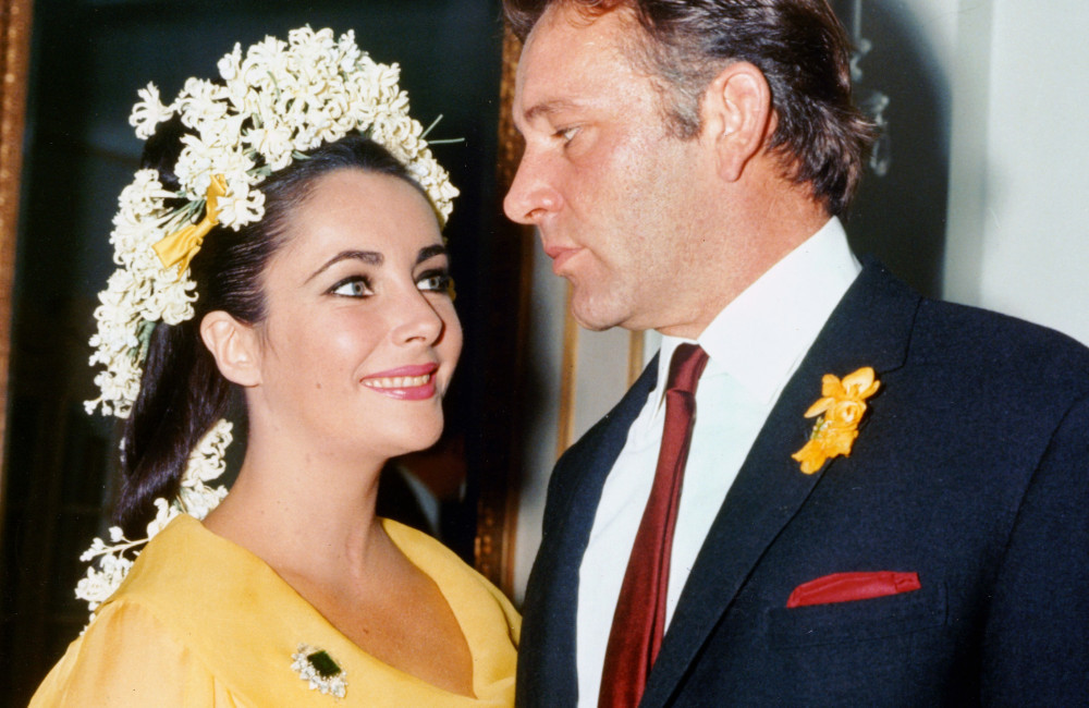 Elizabeth Taylor and Richard Burton 1964 Wedding – Avalon Elizabeth Taylor and Richard Burton 1964 Wedding - Avalon