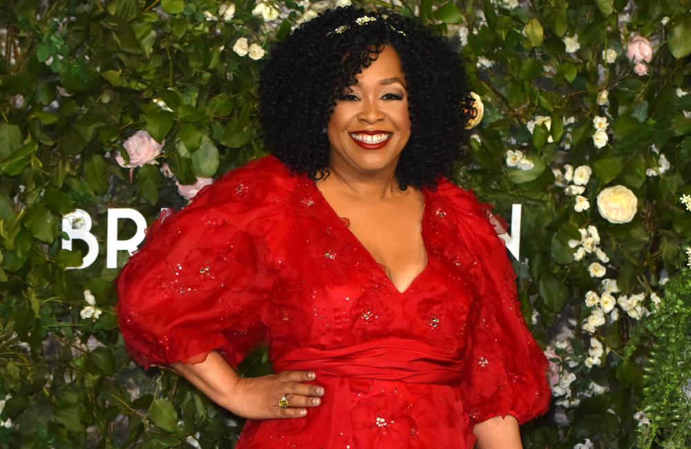 Shonda Rhimes – Famous – London – Bridgerton premiere – March 2022 Shonda Rhimes - Famous - London - Bridgerton premiere - March 2022