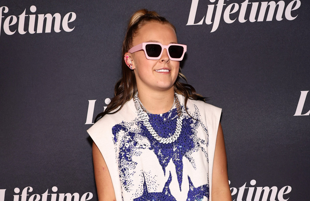 JoJo Siwa at Dance Moms Reunion premiere in New York City – Getty – April 2024 JoJo Siwa at Dance Moms Reunion premiere in New York City - Getty - April 2024