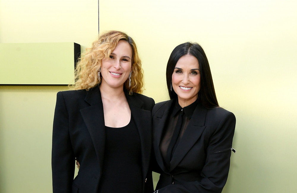 Rumer Willis and Demi Moore - March 2023 - Versace FW23 - California - Getty