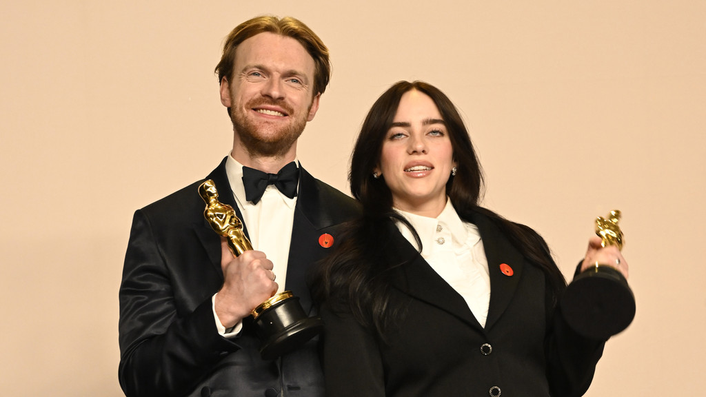 Cover Images Finneas O'Connell und Billie Eilish
