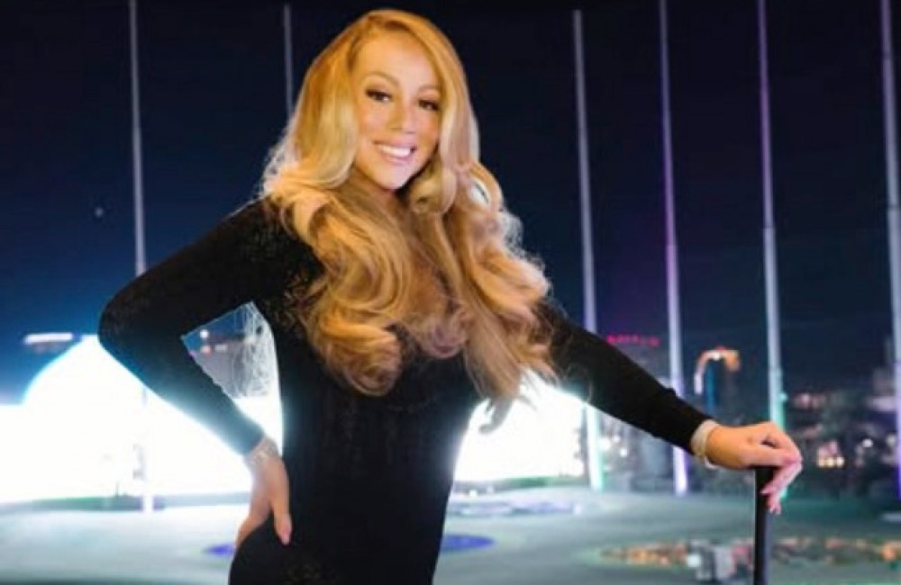 Mariah Carey playing golf 3 - Instagram