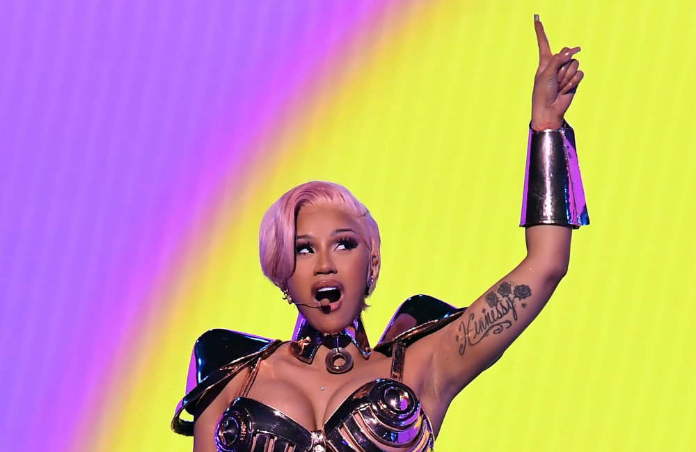 Cardi b - Grammys 2021 - avalon