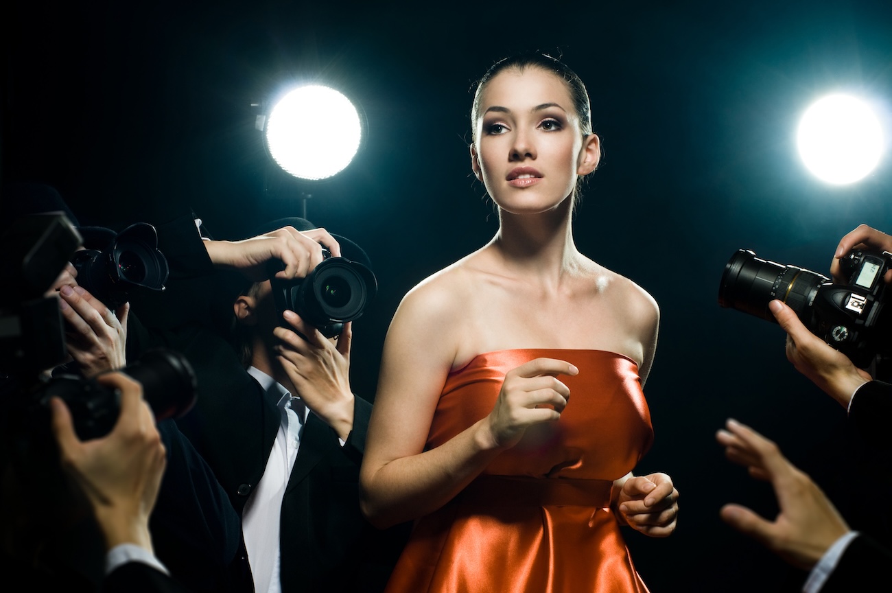 Hinter-den-Kulissen-Wie-Stars-ihre-Vertr-ge-im-Griff-behalten