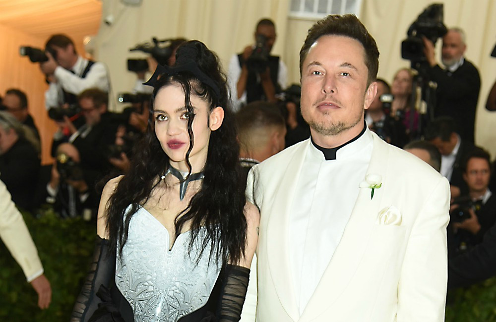 Grimes-und-Elon-Musk-streiten-ber-Bildschirmzeit-ihrer-Kinder