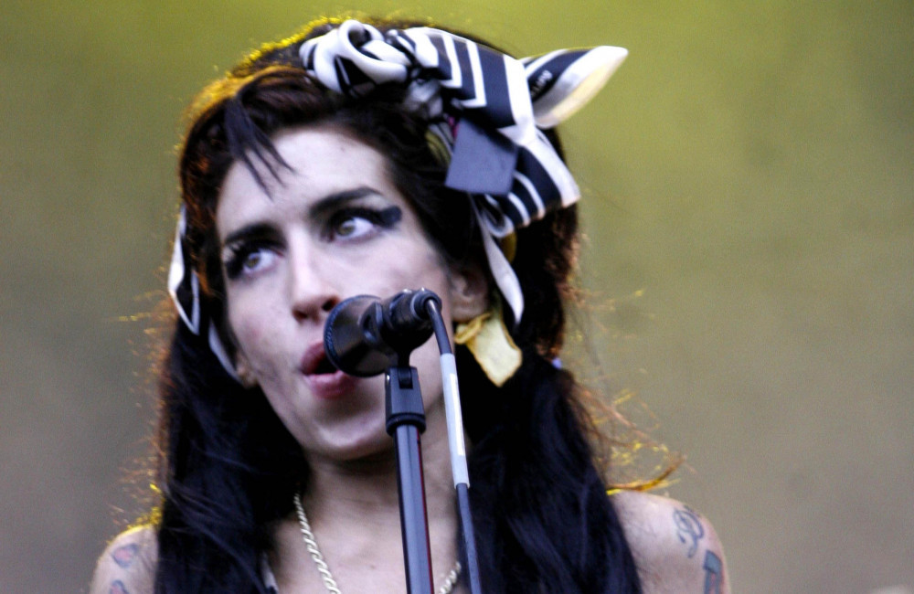 Amy Winehouse - V Festival 2008 - Famous