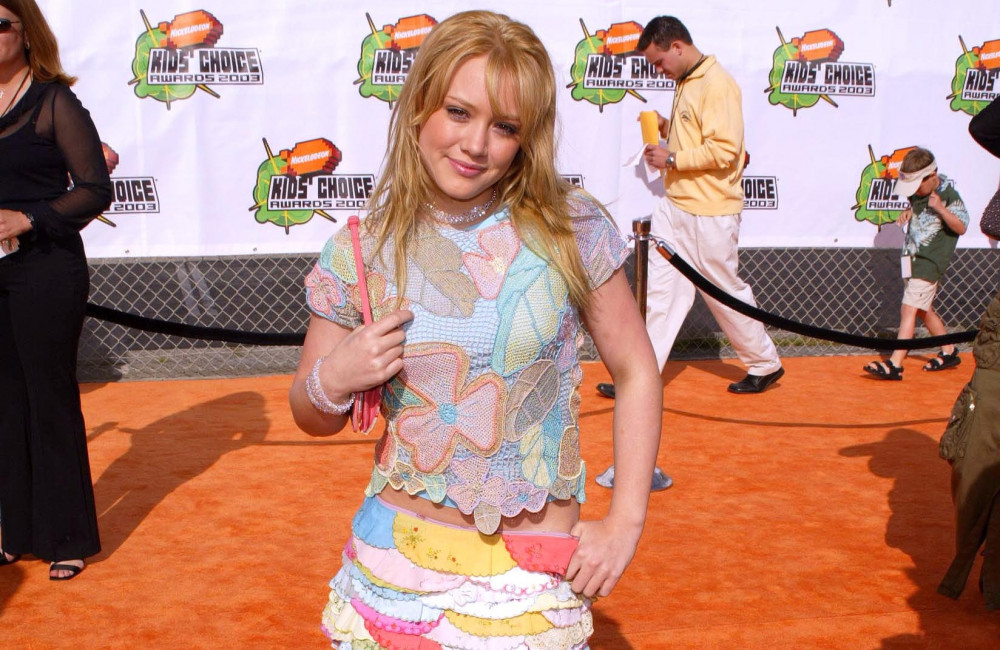 Hilary Duff Avalon 13.04.26