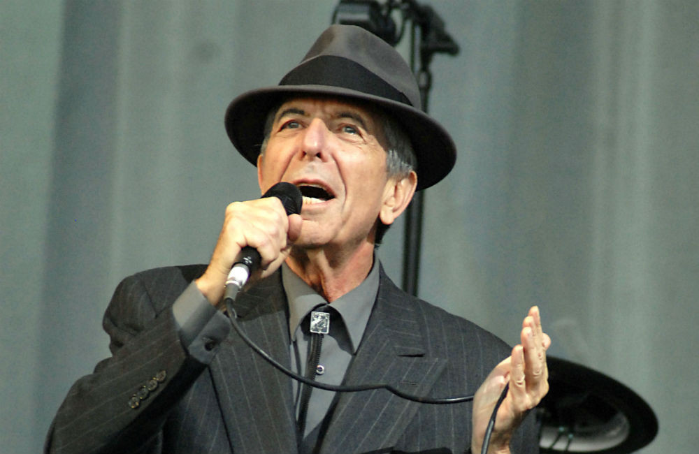 Leonard Cohen Glastonbury 2008 FAMOUS