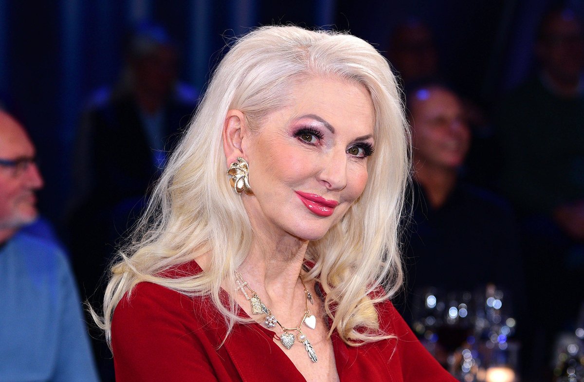 Désirée Nick hat sich vor wenigen Jahren bereits im "Playboy" gezeigt.